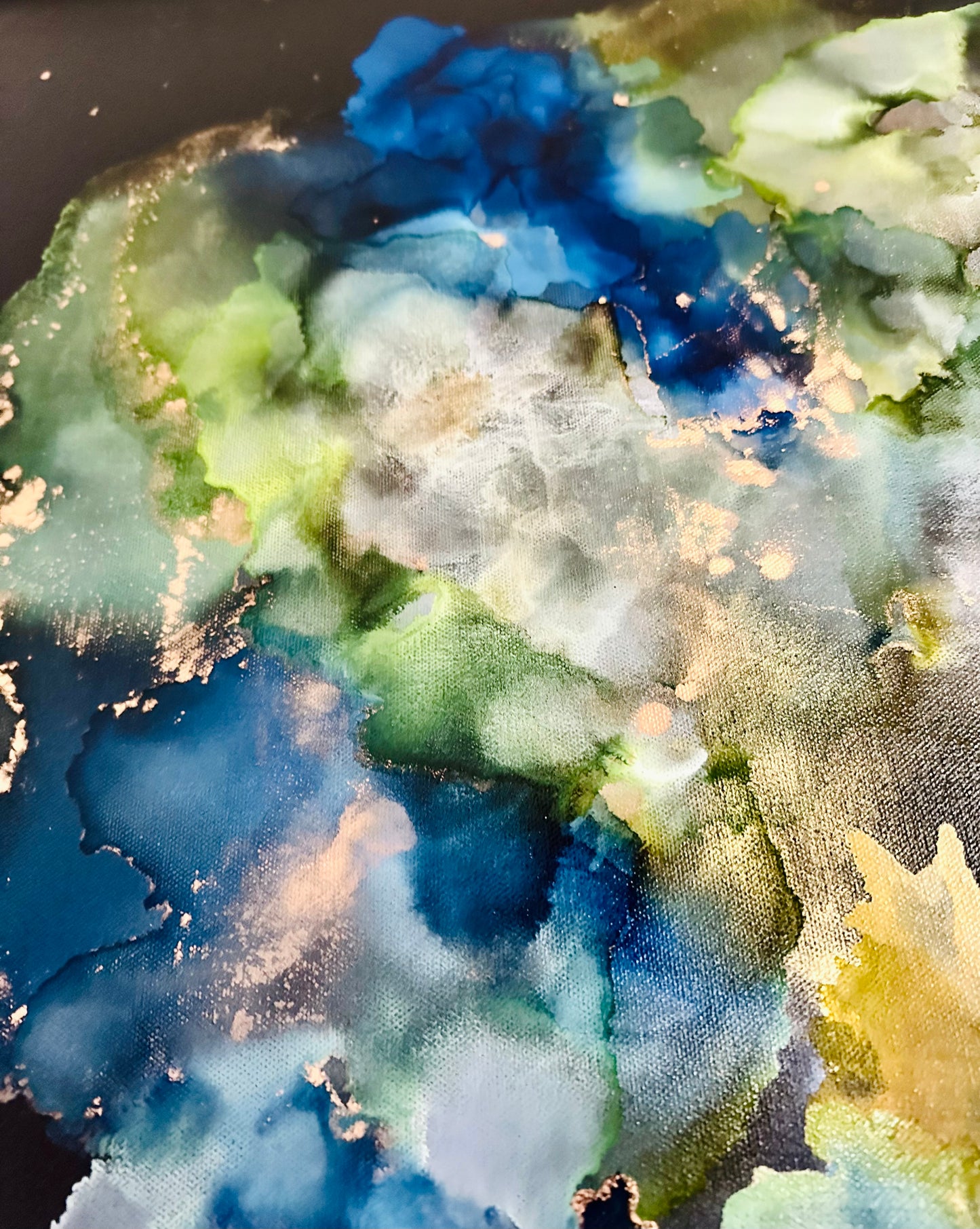 Gilded Currents