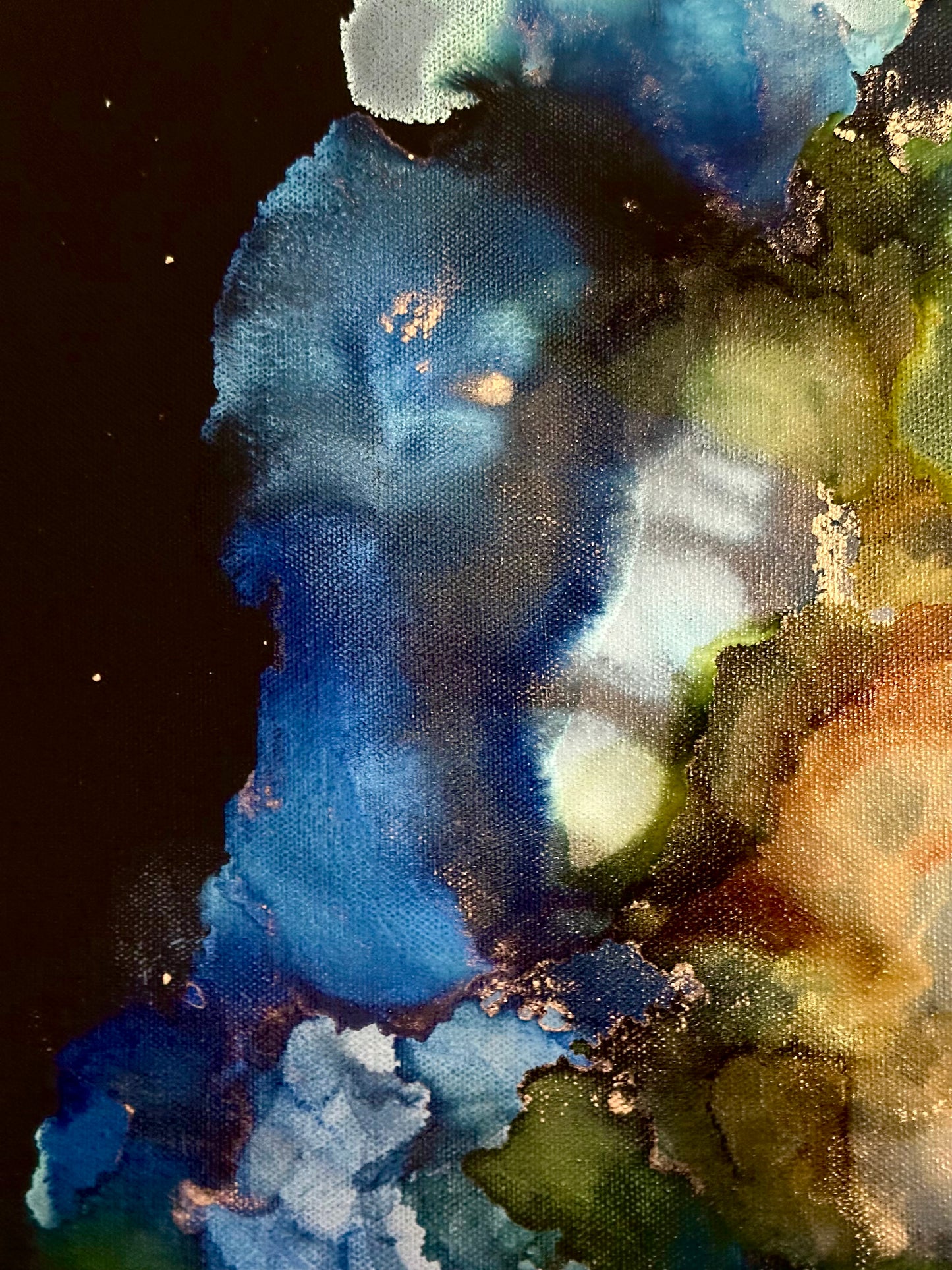 Gilded Currents